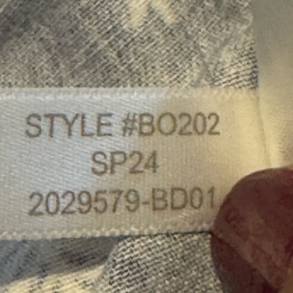 J. Crew floral classic chino short Women Size 6 Preppy - Picture 8 of 11